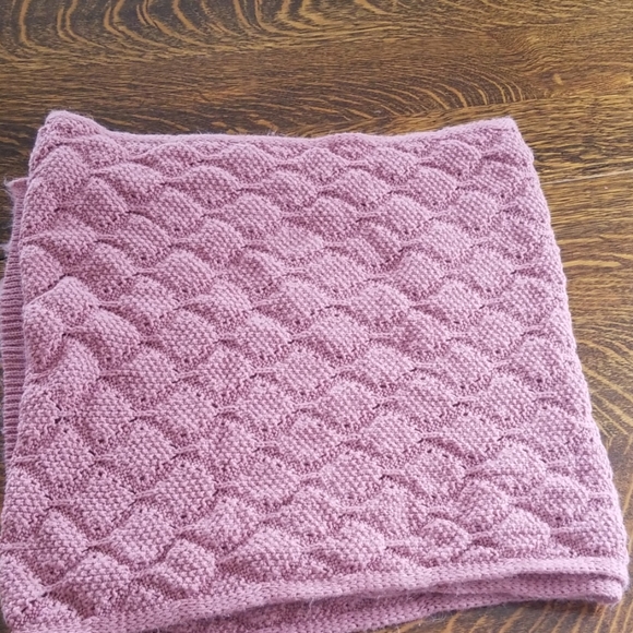 Knit Blanket Scarf - Picture 3 of 3